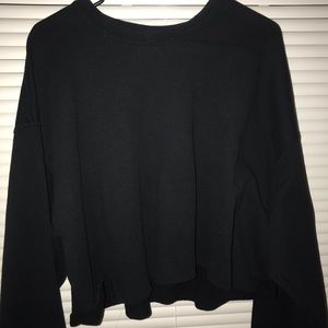 Black long sleeve sweater crop top